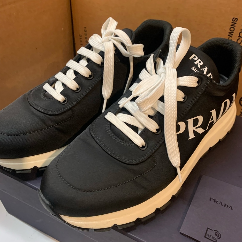 AUTH PRADA Sneakers Plain Logo Street Style, in BLACK Unisex, EU 8.5/US 10 - Picture 4 of 14